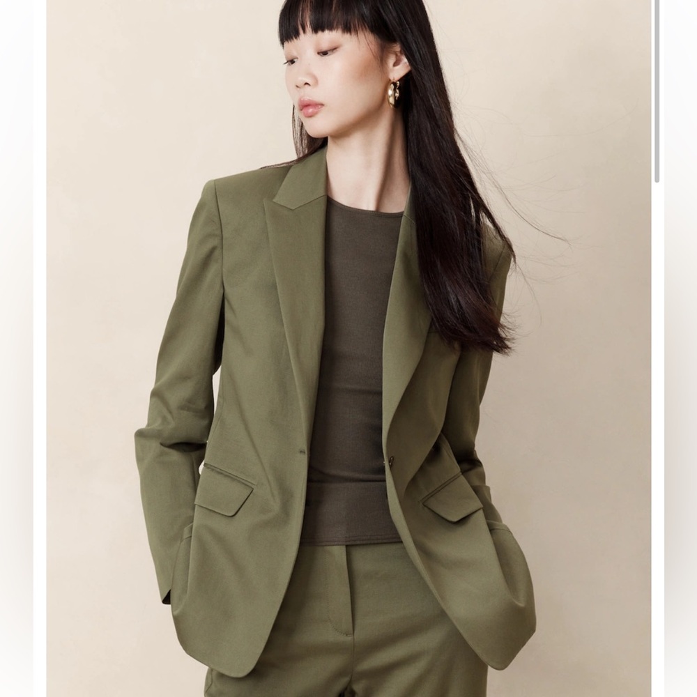 NWT Banana Republic Seahaven Slim Italian Cotton-Linen Blazer, size 10